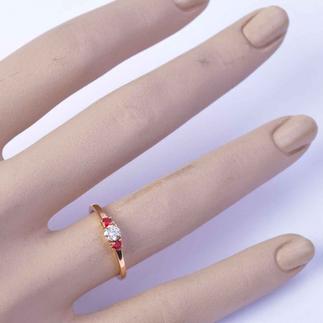 Bague Diamants et Saphirs Rouges