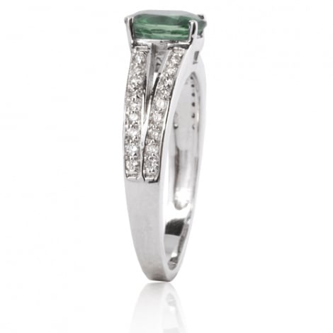 Bague meraude et diamants