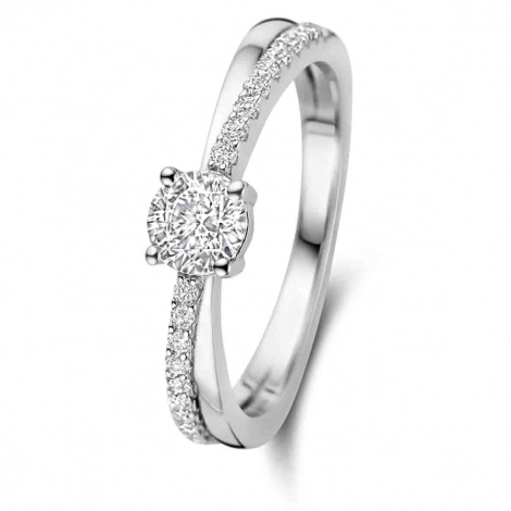 Bague en argent et oxydes de zirconium - Naiomy Silver