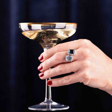 Bague One More Topaze London Blue et diamants sur or blanc