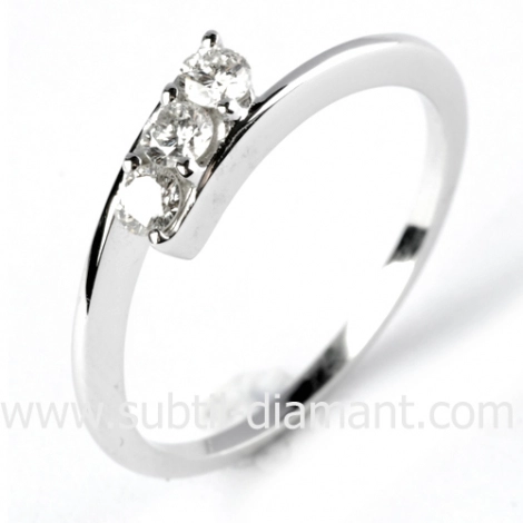 Bague or 3 diamants