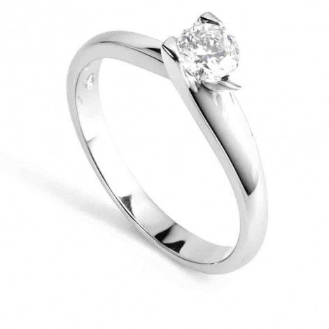 Bague or solitaire