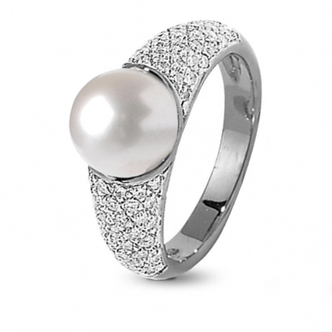 Bague perle sertie de diamants 0.68 ct or blanc