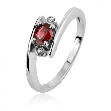 Bague rubis 0.40 ct sertie de diamants 0.04 ct