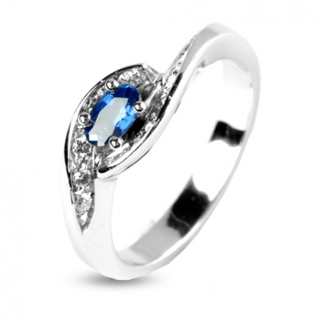 Bague Saphir 0.50 ct sertie de diamants 0.12 ct