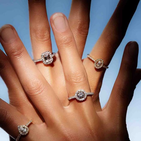 Bague solitaire Halo Beyond- 0.5 ct