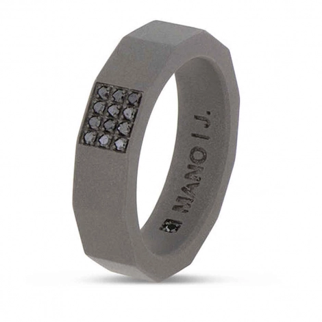 Bague Titane Mano J et Diamant Noir