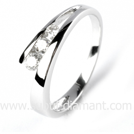 Bague trilogie diamant or blanc