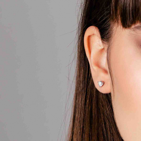 Boucles d'oreilles Diamants sertie 3 griffes