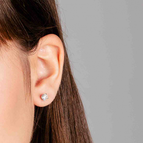 Boucles d'oreilles Diamants sertie 4 griffes systme Alpa