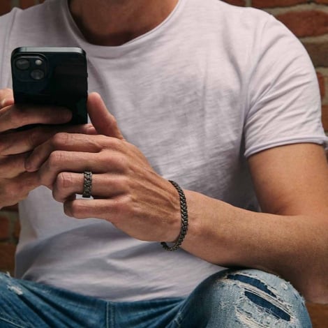 Bracelet Gourmette Mano J en titane et or et diamants noirs