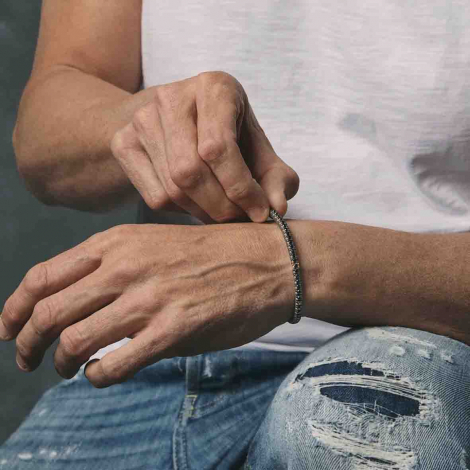 Bracelet Mano J - Titane et Diamants Noirs