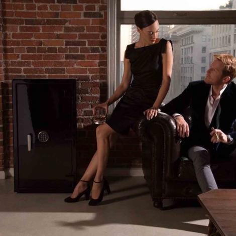 Coffre Montre et bijoux Wolf 1834 -ATLAS 12 Piece Winder Safe - Onyx/Chrome