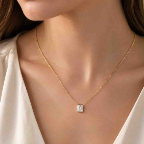 Collier diamant taille Emeraude