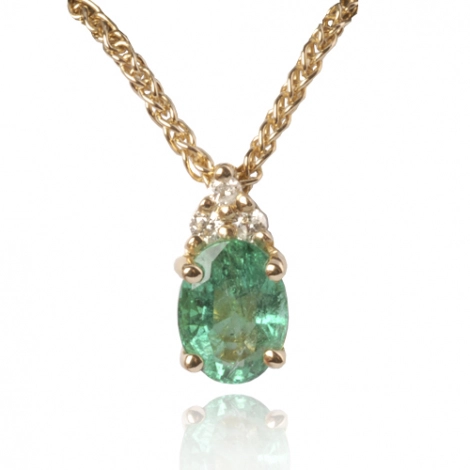 Collier meraude poire 1 carat serti de 3 diamants 0.06 ct