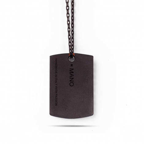 Collier Plaque Mano J en Titane serti de Diamants Noirs