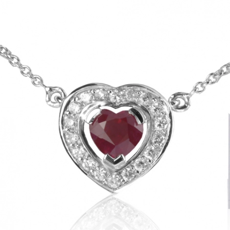 Collier Rubis forme coeur 0.60 ct serti de diamants 0.18 ct