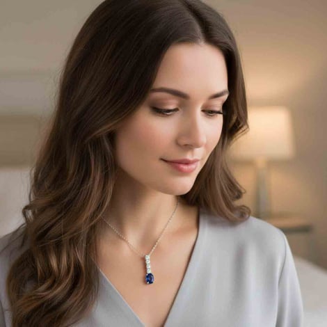 Collier saphir 1 carat serti ligne de diamants 0.20 ct