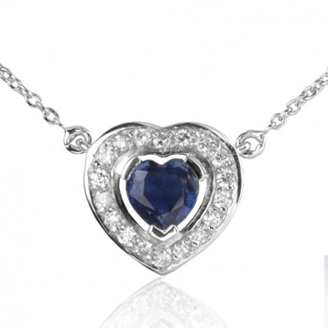 Collier Saphir coeur 0.60 ct entour de diamants 0.18 ct