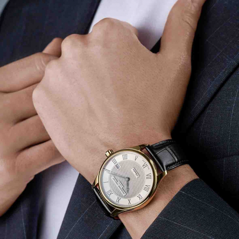 Fr�d�rique Constant Classics Quartz Date