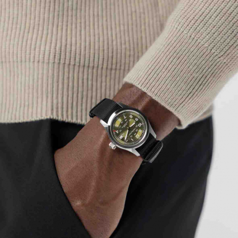 Hamilton khaki Field Auto