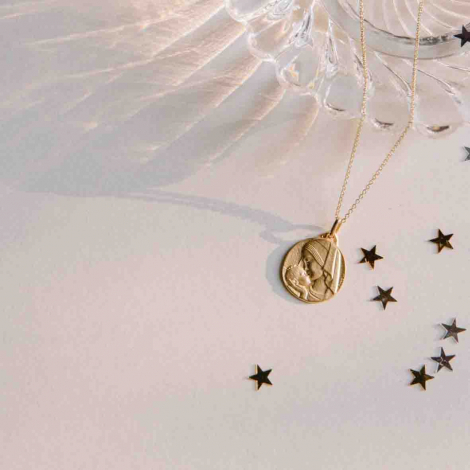 M�daille Vierge � l'Enfant Augis Patine main