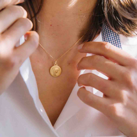 M�daille Vierge  profil Augis Polie