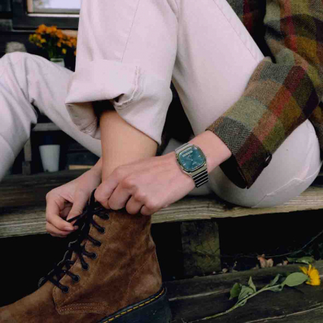 Montre Casio Vintage - S�rie AQ-240E- Vert Bleu