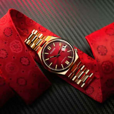 Montre Citizen TSUYOSA Rouge