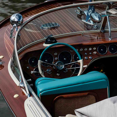 Montre  Fr�d�rique Constant Runabout GMT