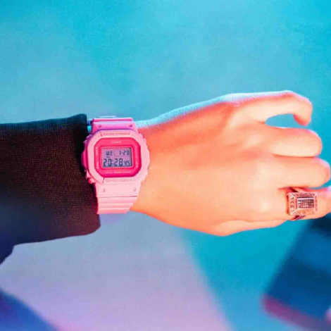 Montre GShock The Origin Lady - Srie GMD-S5600 - Rose Fluo