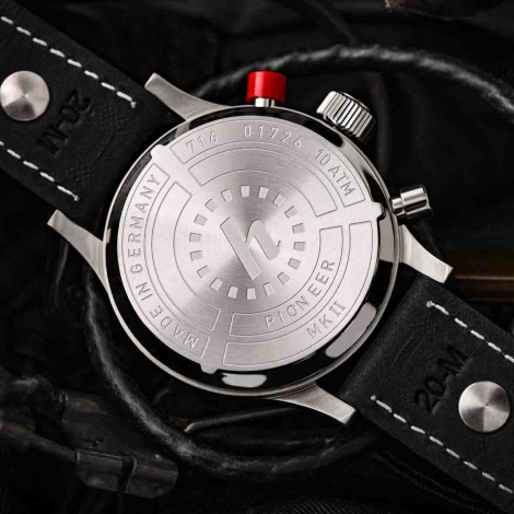 Montre Hanhart 1882 Pionner MKII Panda Invers