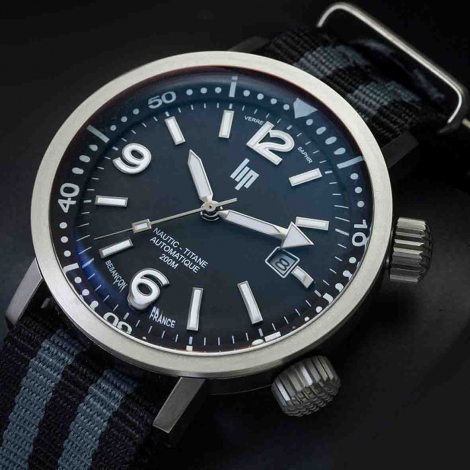 Montre Lip Grande Nautic Ski Titane 