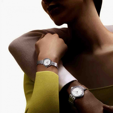 Montre Pequignet Moorea - Cadran Blanc avec Index & Lunette Diamants