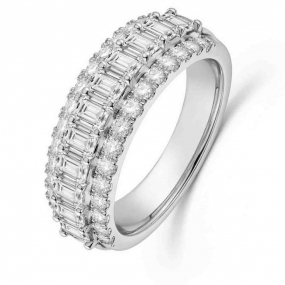 Alliance diamant taille Emeraude