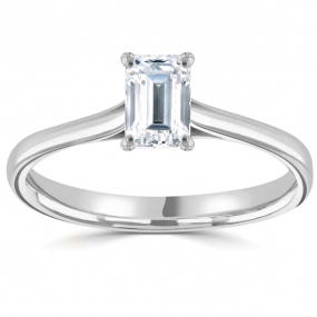 Bague de fianailles similaire