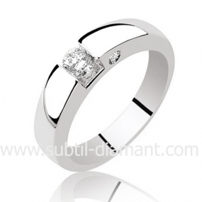 Bague de fianailles solitaire or blanc similaire