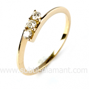 Bague diamant trilogie or similaire
