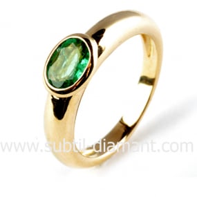 Bague meraude similaire