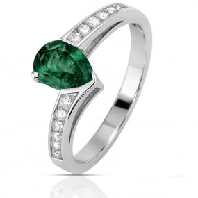 Bague meraude et diamants en rduction