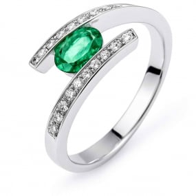 Bague meraude et diamants similaire