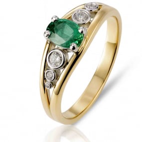 Bague meraude et diamants similaire