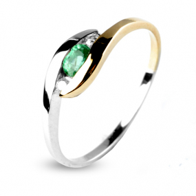 Bague Emeraude sertis de deux diamants deux ors