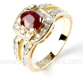 Bague rubis similaire