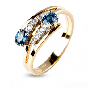 Bague saphir 0.92 ct sertie de diamants