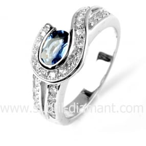 Bague saphir similaire
