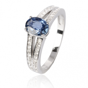 Bague saphir similaire