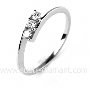 Bague trilogie diamant  similaire