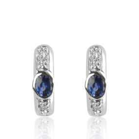 Boucles d'oreilles saphirs similaire