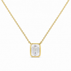 Collier diamant taille Emeraude